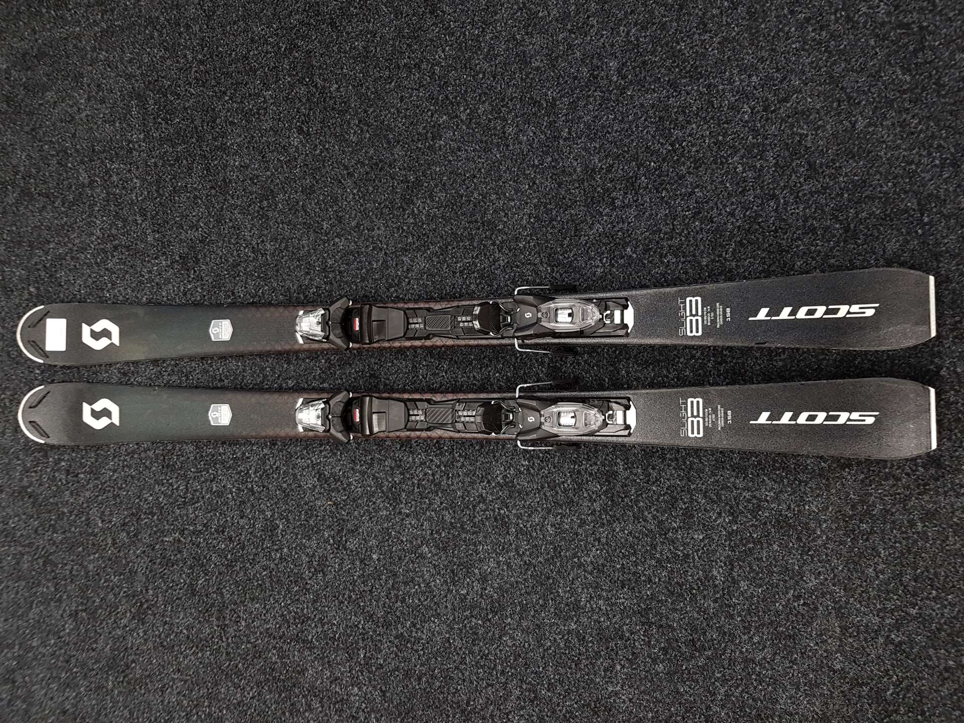 Použité lyže SCOTT Slight 83 + viazanie Scott  M10