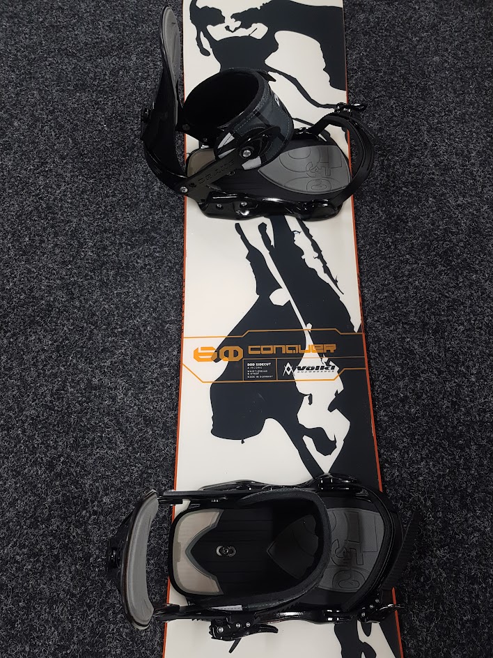 Použitý snowboard Volkl Conquer + viazanie Drake veľkost M/L