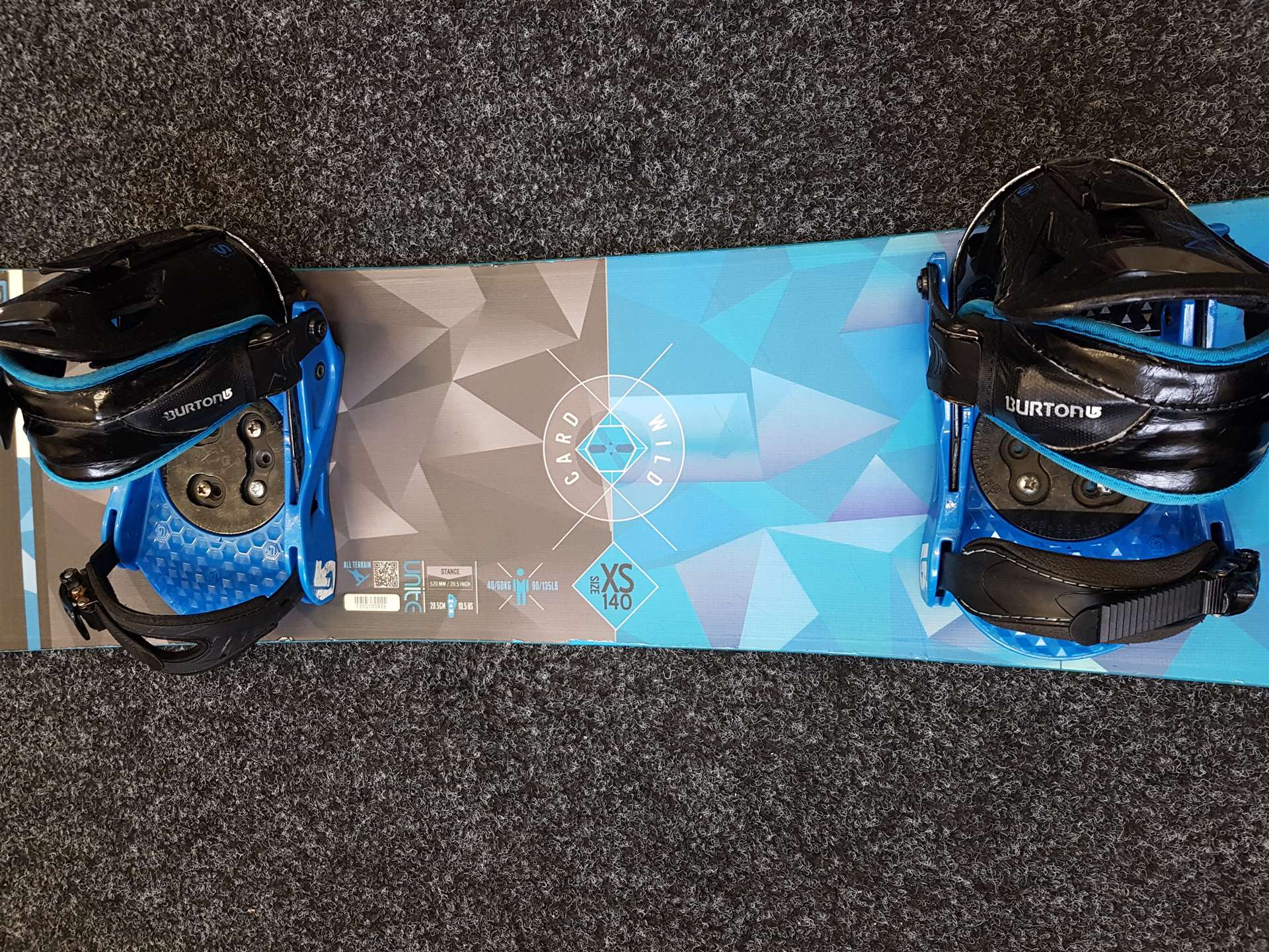 Použitý snowboard SALOMON Wild Card  + viazanie Burton veľkosť S