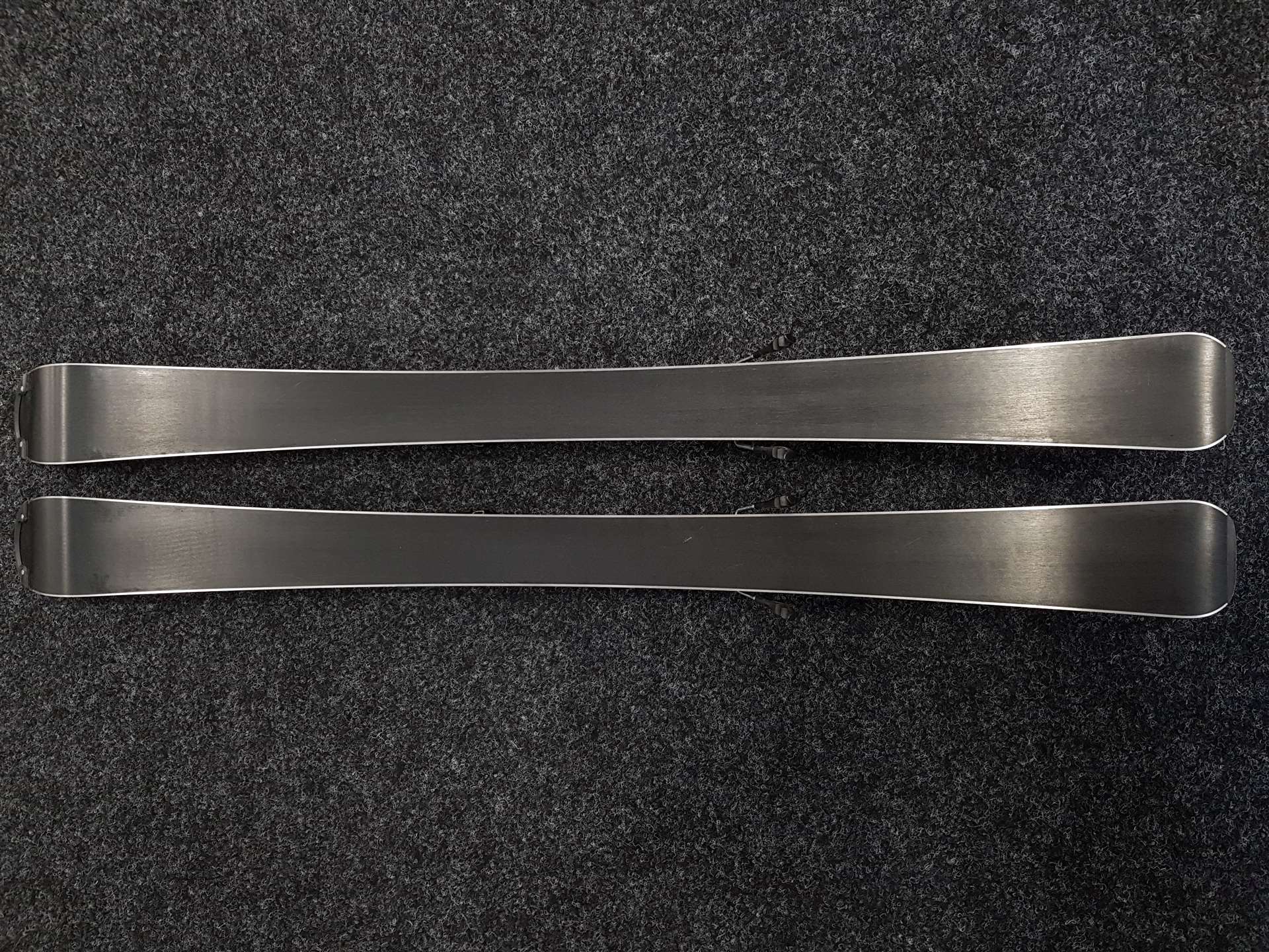 Použité lyže NORDICA Hotrod + viazanie Marker 4,5