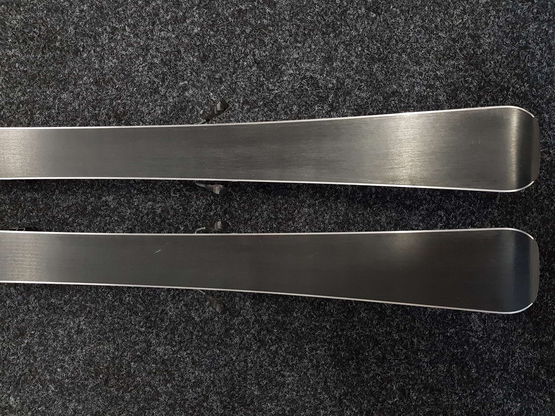 Použité lyže NORDICA Hotrod + viazanie Marker 4,5