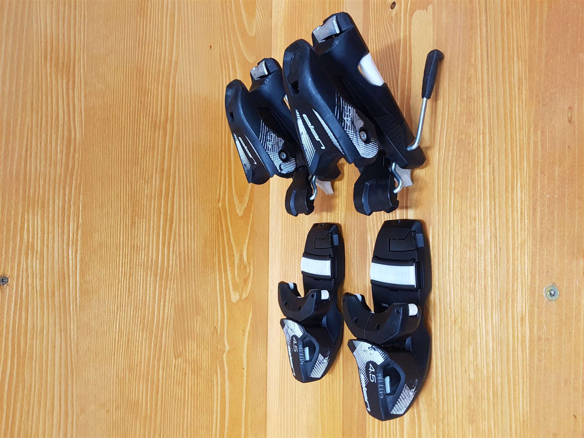 Použité viazanie Elan 4.5 (DIN 4,5)