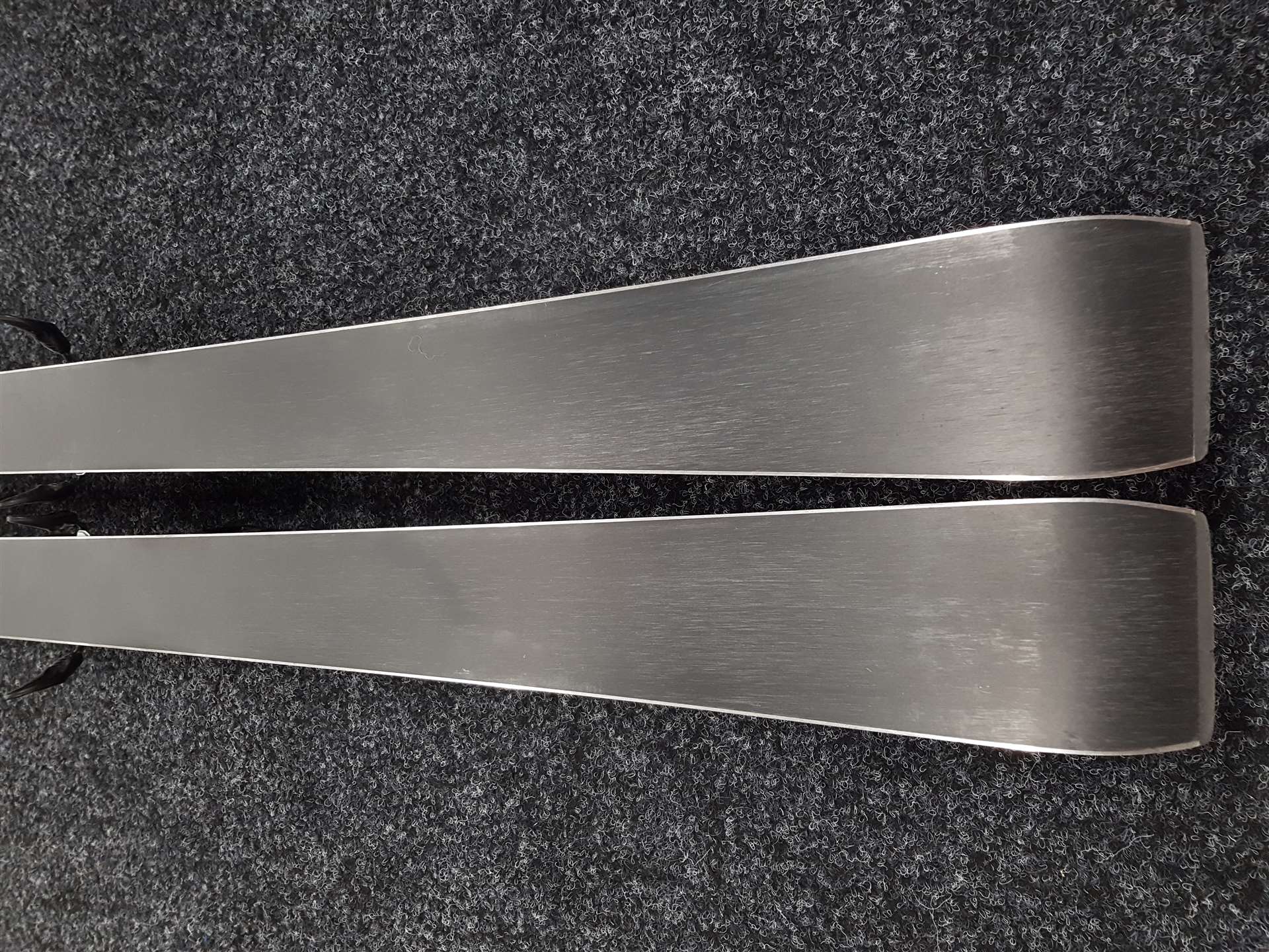 Použité lyže ATOMIC Redster G9 + viazanie Atomic X12