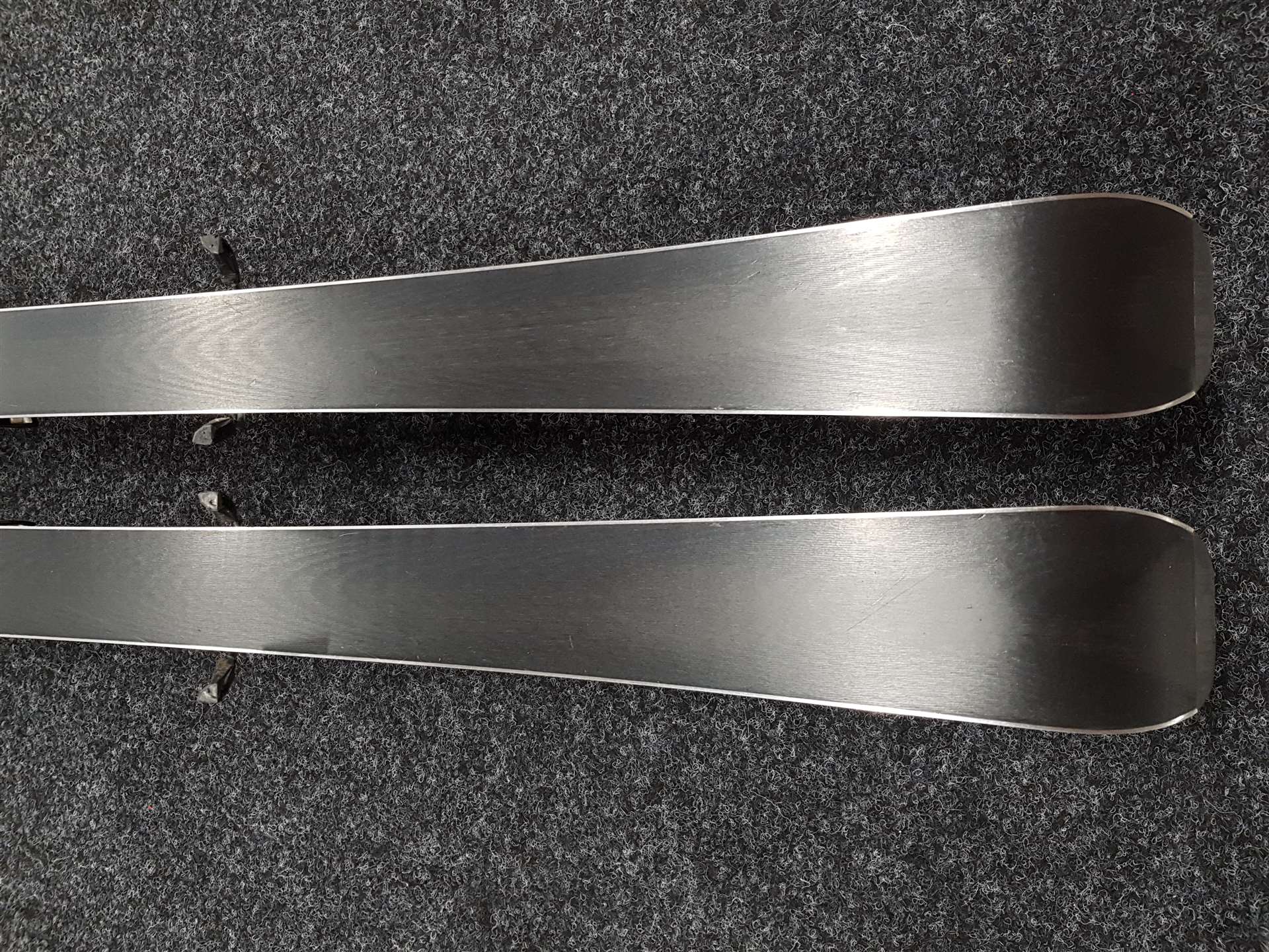 Použité lyže ATOMIC Affinity + viazanie Atomic 10.0