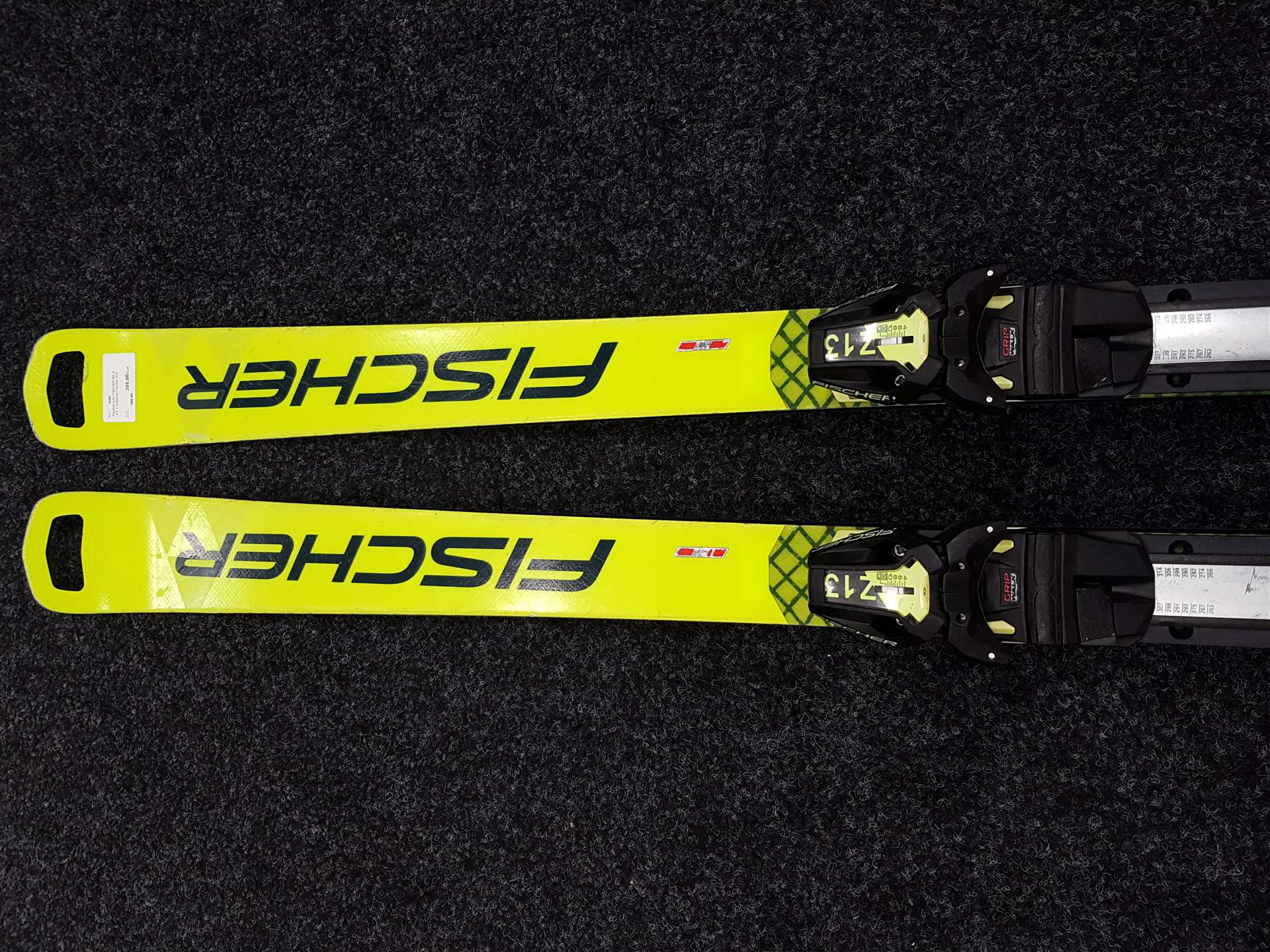 Použité lyže FISCHER RC 4 CT + viazanie Fischer Z13