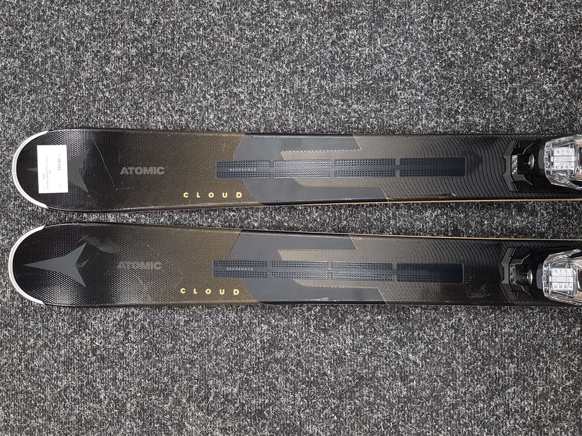 Použité lyže ATOMIC Cloud C9