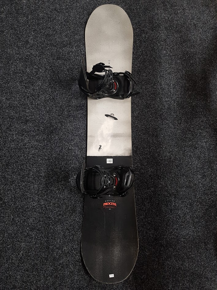 Použitý snowboard Burton Process + viazanie Burton veľkost M