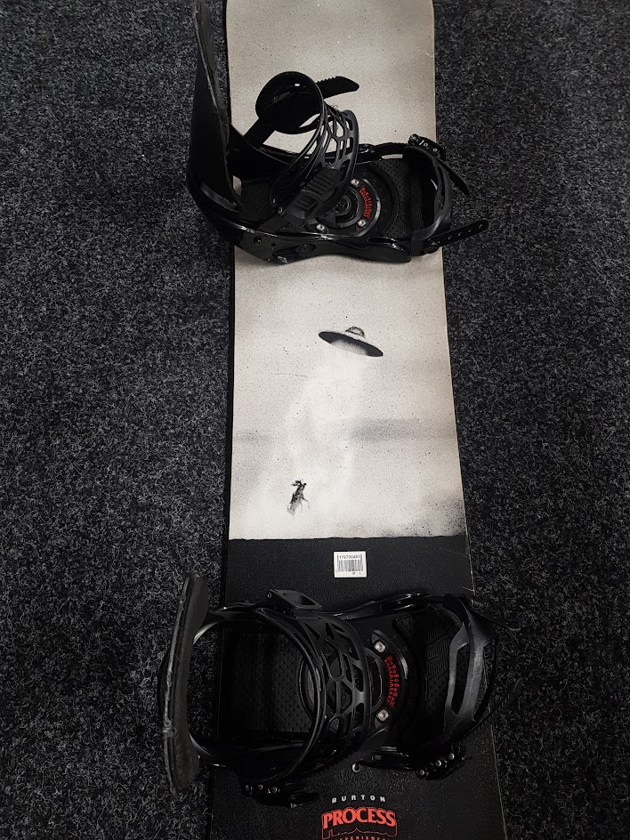Použitý snowboard Burton Process + viazanie Burton veľkost M