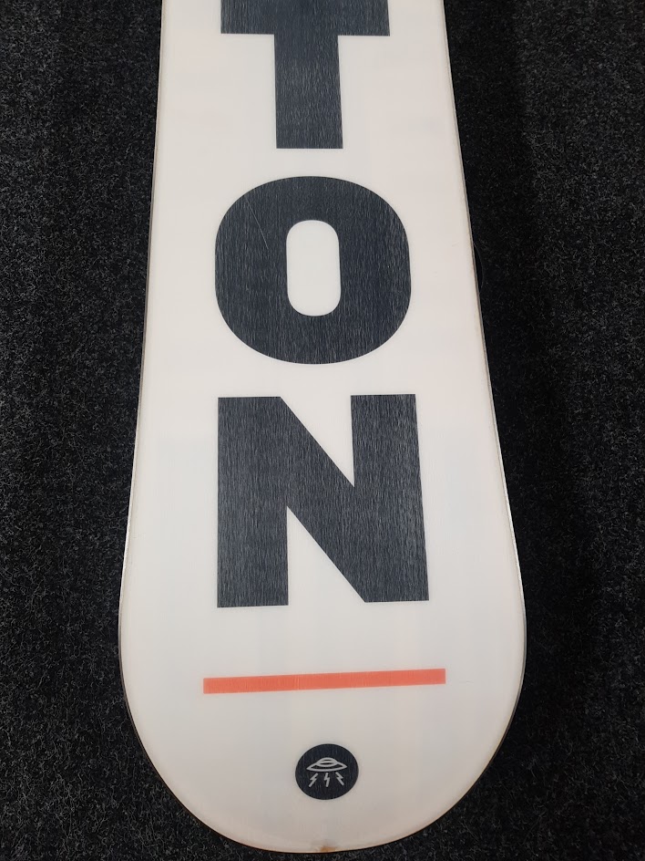Použitý snowboard Burton Process + viazanie Burton veľkost M