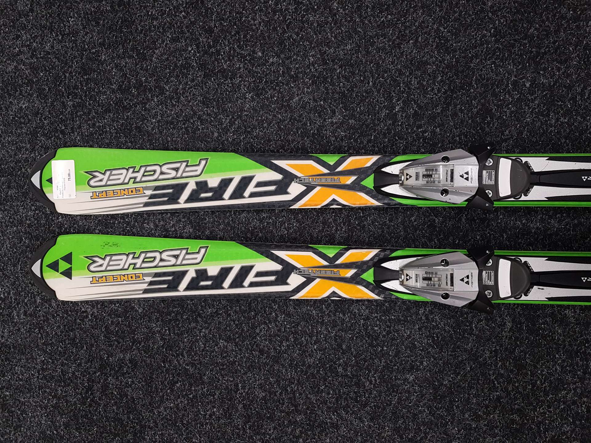 Použité lyže FISCHER Firetech Concept + viazanie Fischer FS10