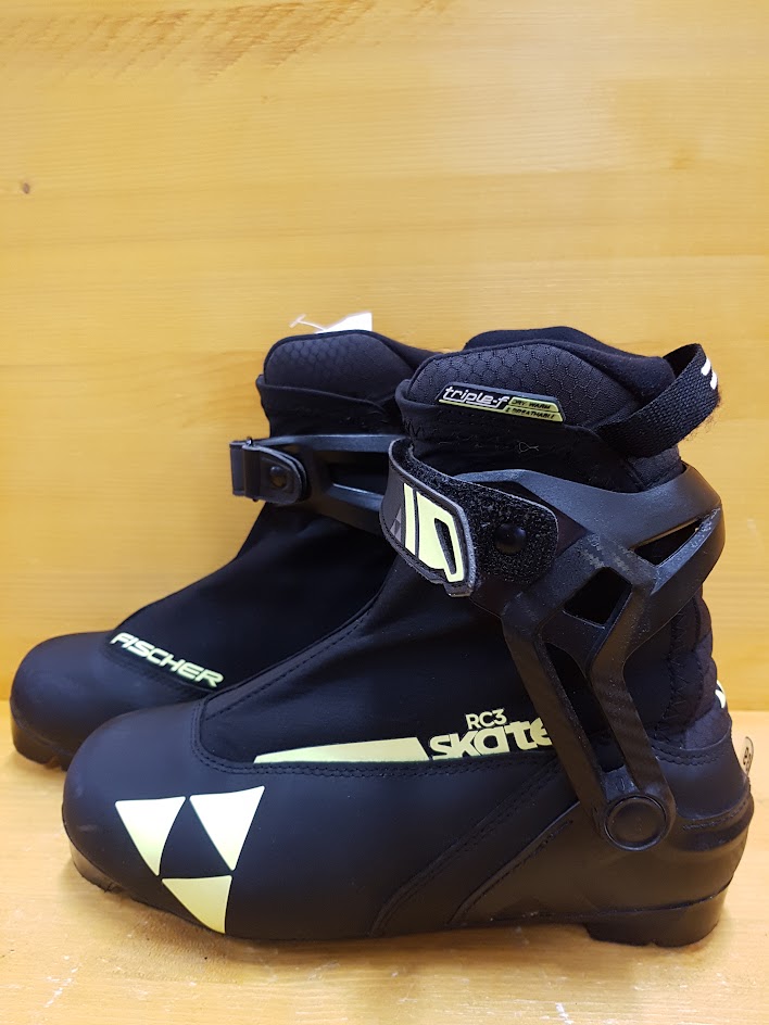 Použitá bežecká obuv FISCHER Skate RC3 - NNN viazanie