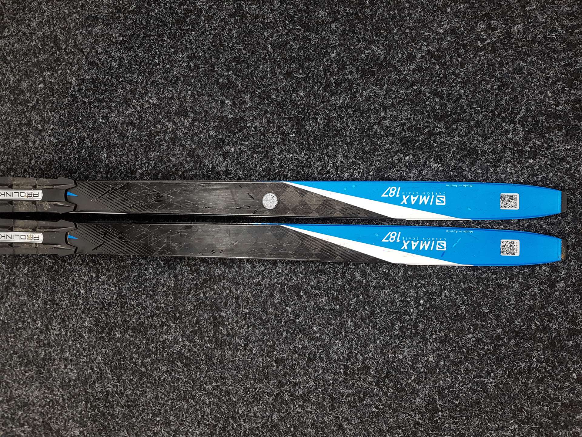Použité bežecké lyže Salomon S/Max Carbon Skate + NNN viazanie Salomon Prolink