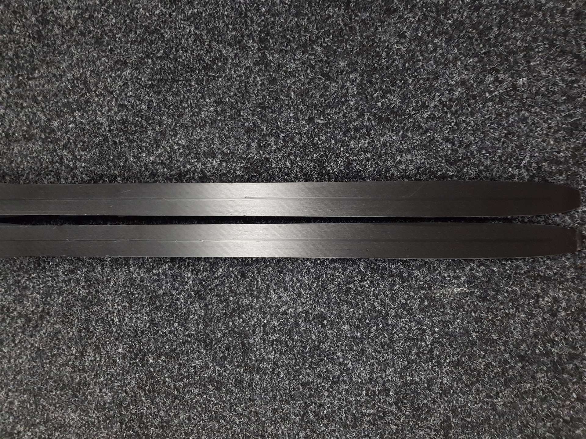 Použité bežecké lyže Salomon S/Max Carbon Skate + NNN viazanie Salomon Prolink