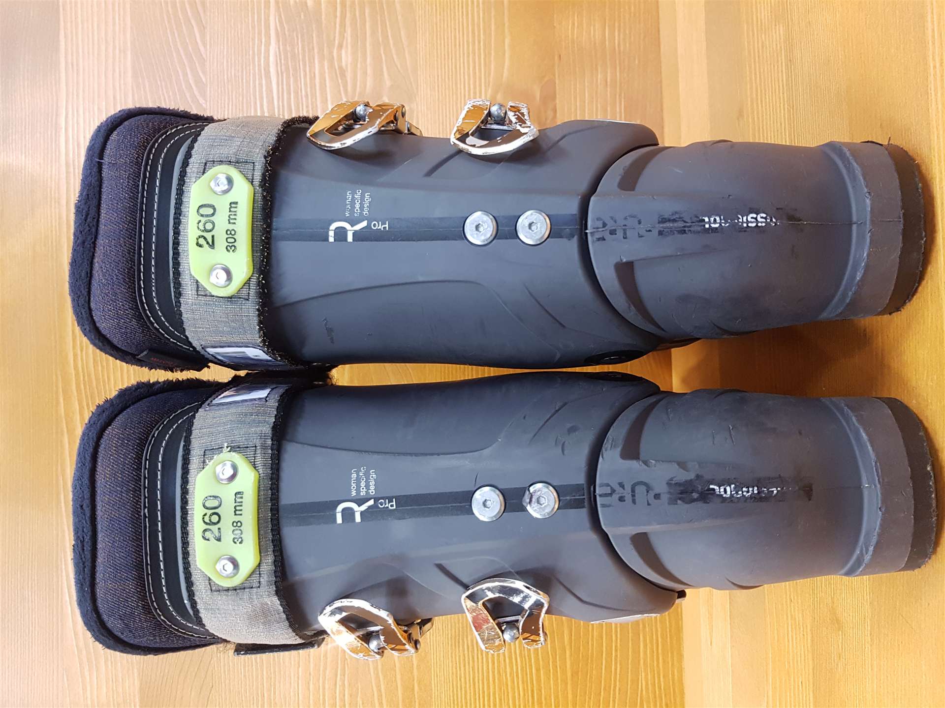 Použité lyžiarky ROSSIGNOL PURE SLIM FIT