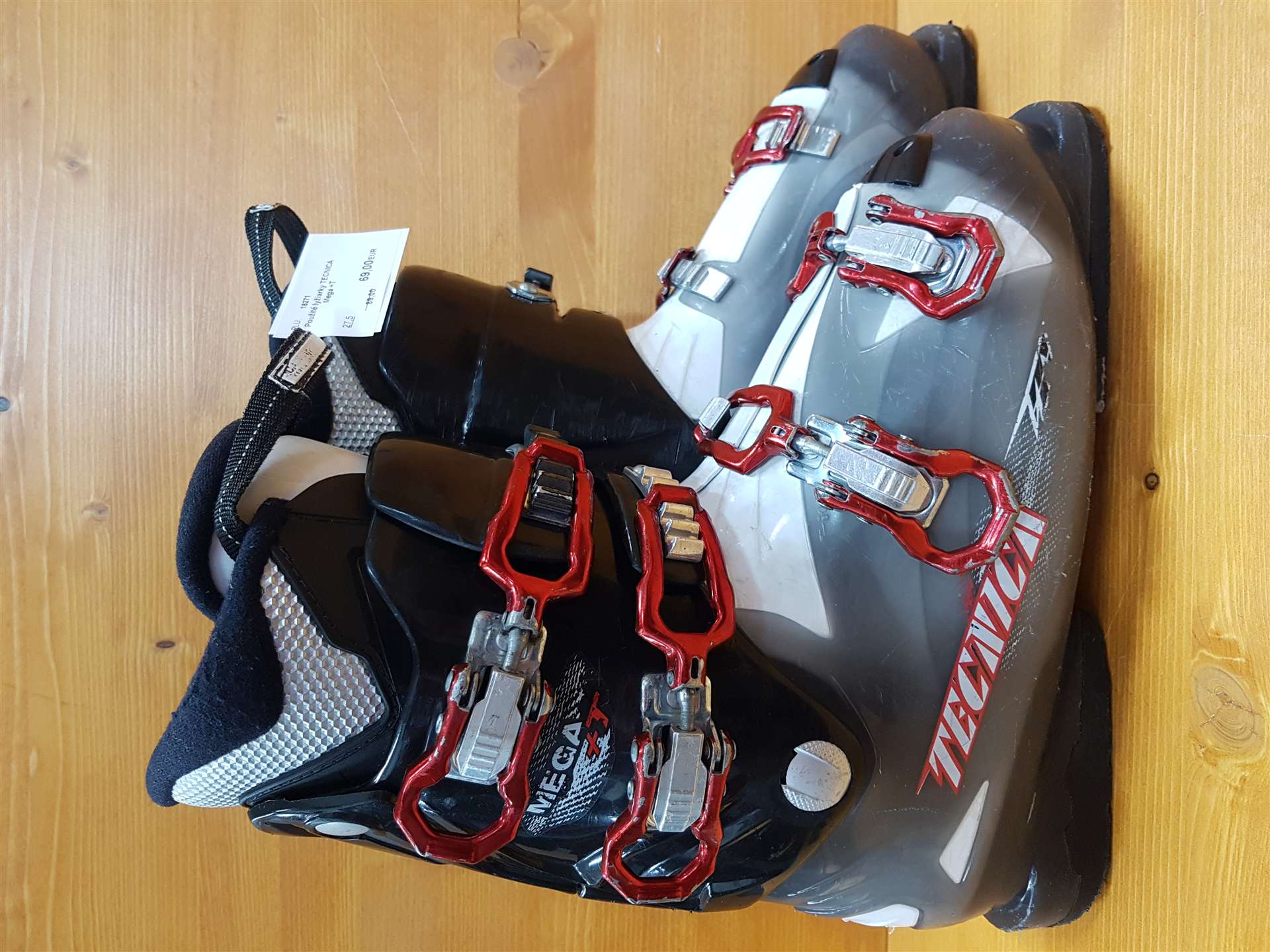 Použité lyžiarky TECNICA Mega +T