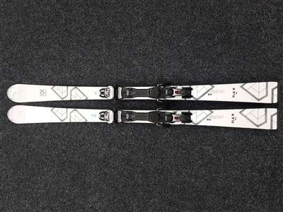 Použité lyže VOLKL Flair SC + viazanie Marker TCX Lady 11