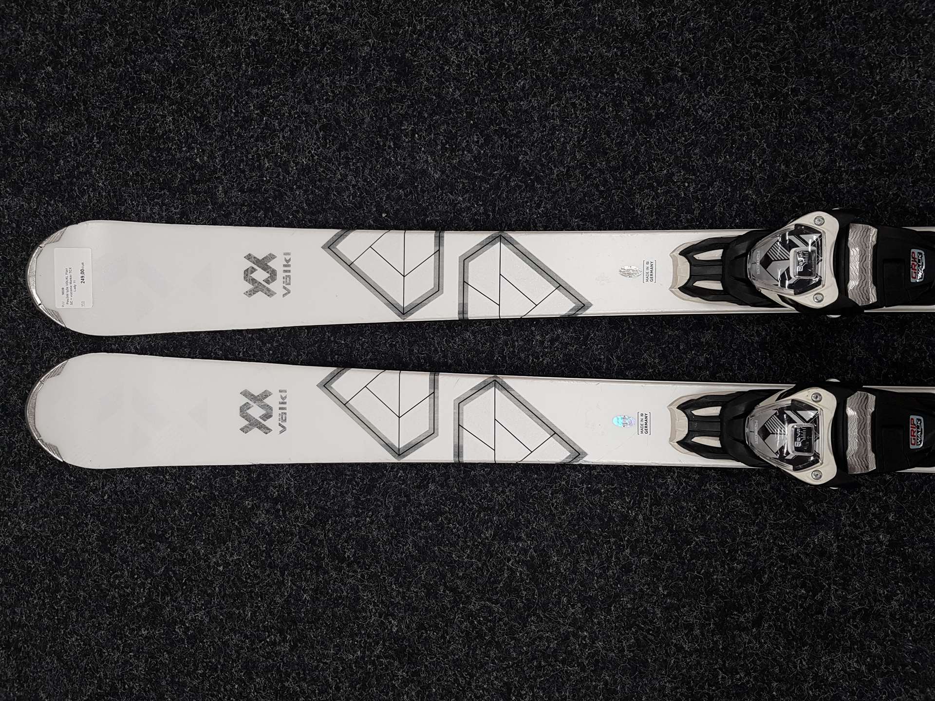 Použité lyže VOLKL Flair SC + viazanie Marker TCX Lady 11