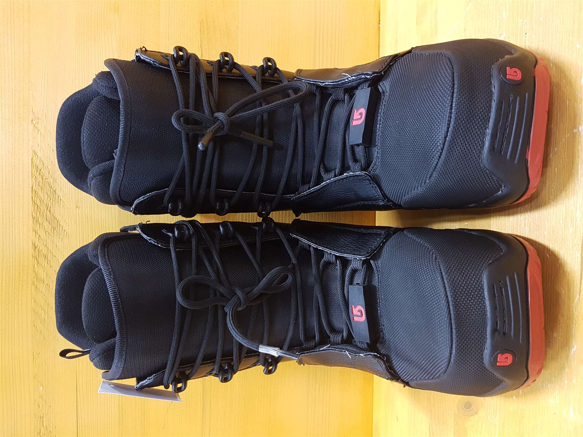 Použité snowboardové topánky Burton Progression (Black)