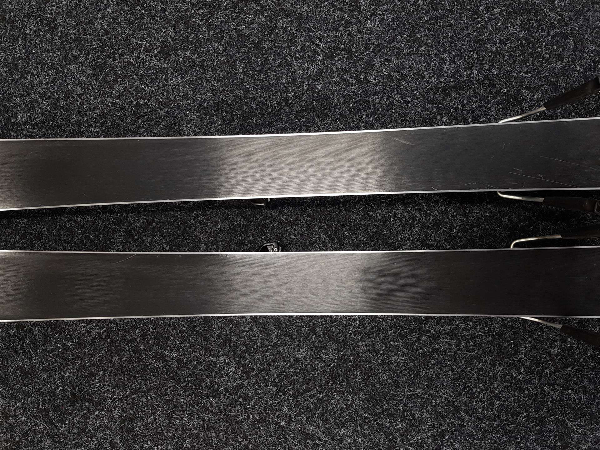 Použité lyže SPORTEN JUNIOR SPORT + viazanie Tyrolia LRX 7.5