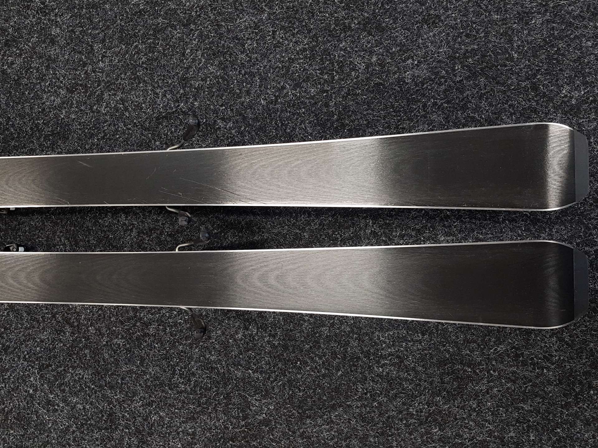 Použité lyže SPORTEN JUNIOR SPORT + viazanie Tyrolia LRX 7.5