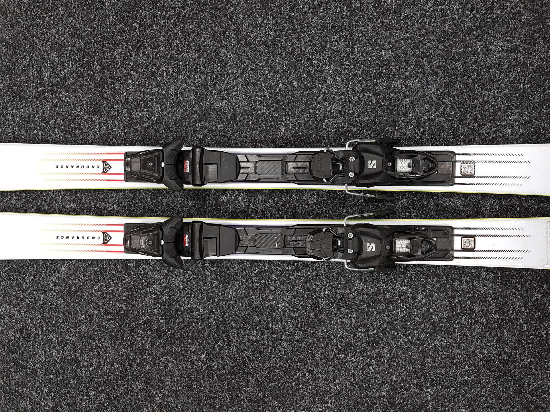 Použité lyže SALOMON S/Max Endurance + viazanie Salomon M10
