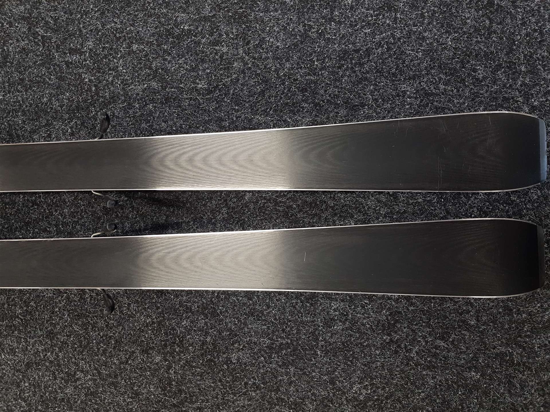 Použité lyže FISCHER PROGRESSOR X  + viazanie Fischer RS10