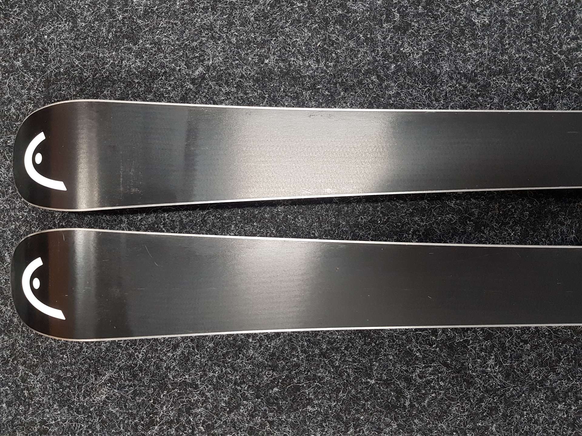 Použité detské lyže HEAD Woldcup Rebels + viazanie Head SLR 7.5 AC