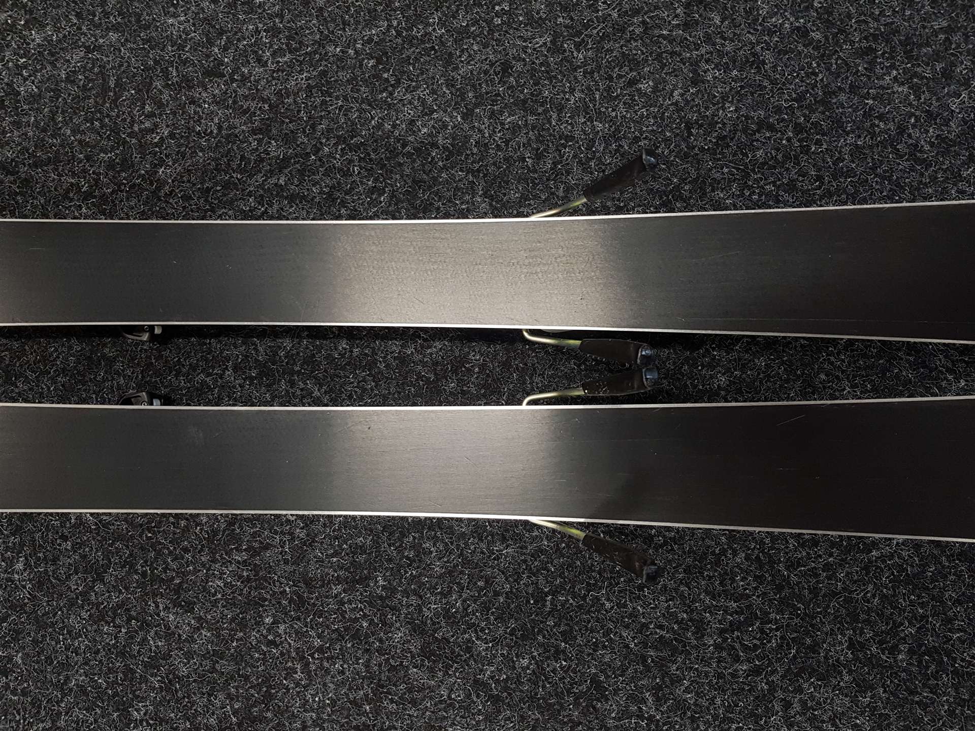 Použité detské lyže HEAD Woldcup Rebels + viazanie Head SLR 7.5 AC