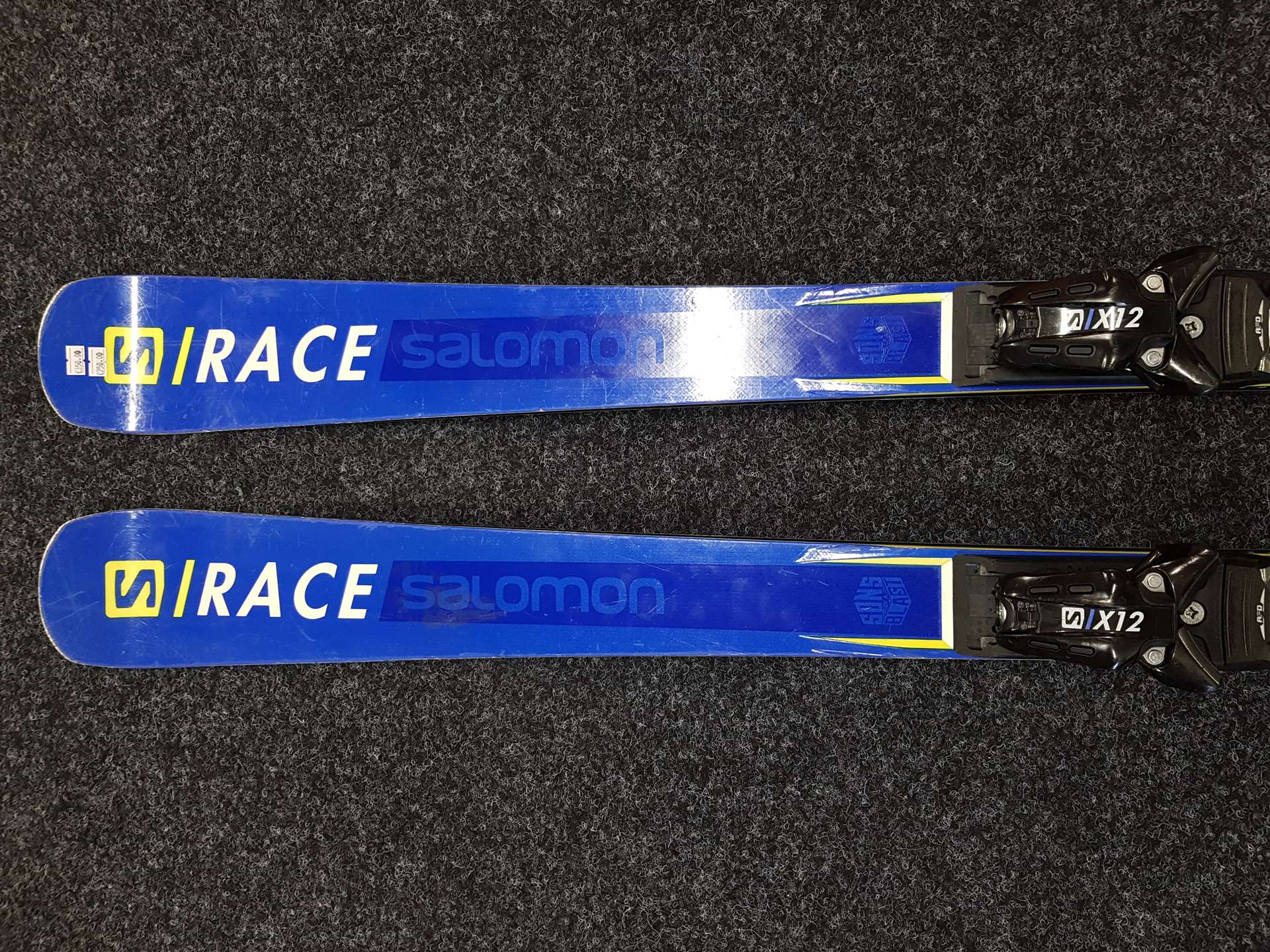 Použité lyže SALOMON S/Race SL + viazanie Salomon X 12