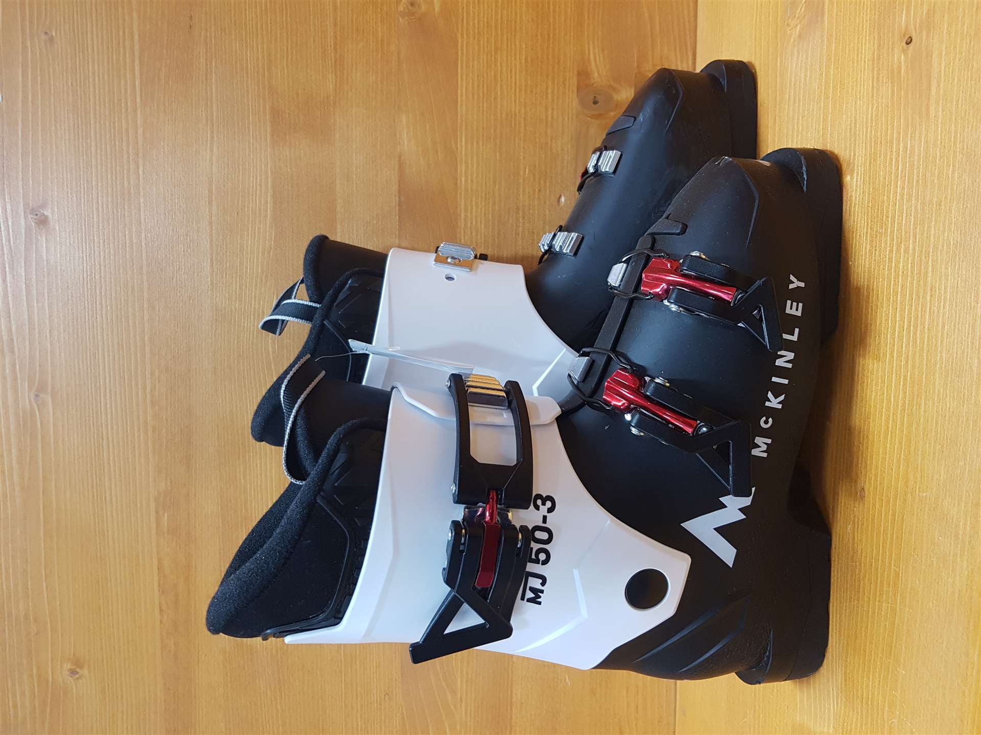 Použité lyžiarky McKINLEY MJ 50-3