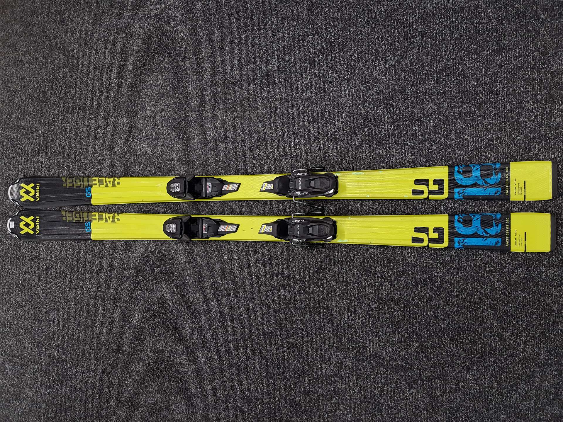 Použité lyže Volkl Racetiger GS