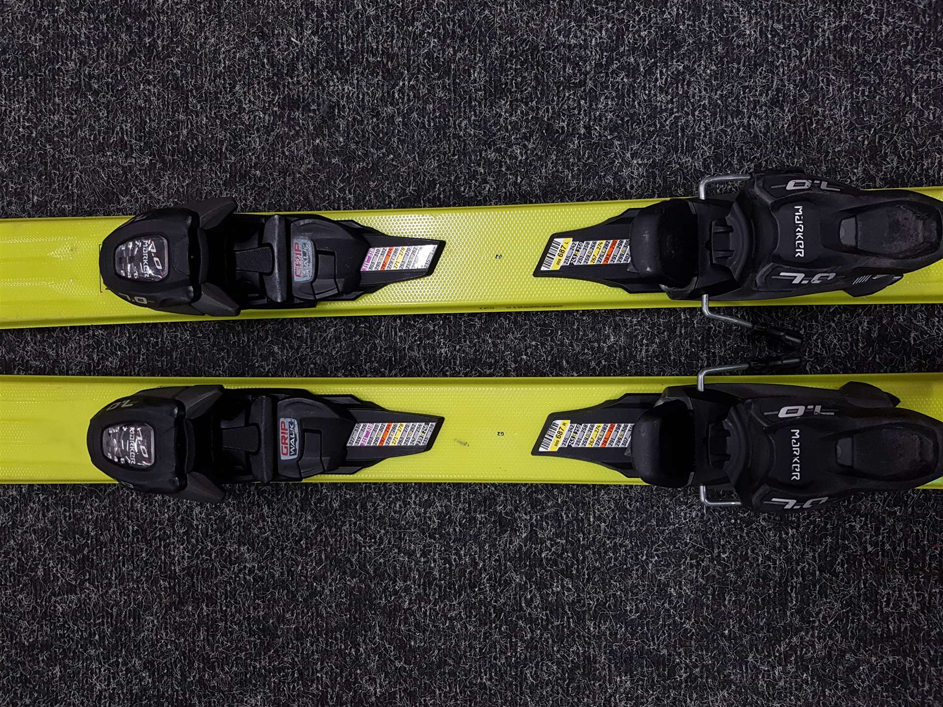 Použité lyže Volkl Racetiger GS