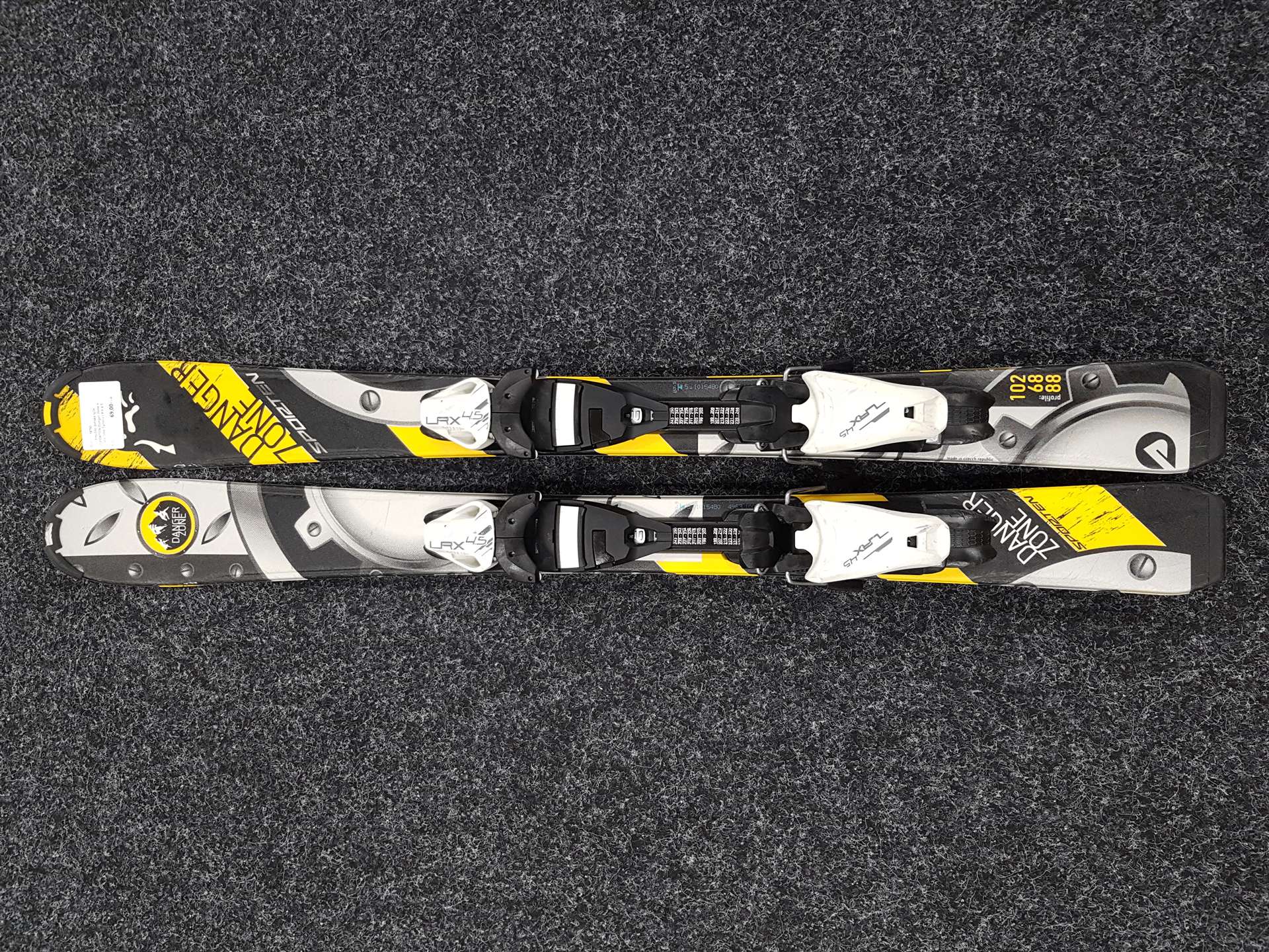 Použité detské lyže SPORTEN Danger Zone + viazanie Tyrolia LRX 4.5