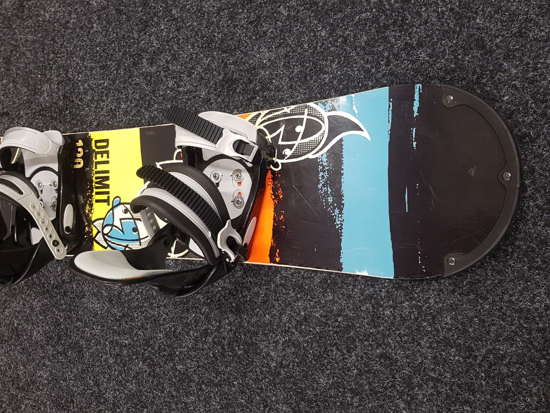 Použitý snowboard FireFly Delimit + viazanie BD veľkosť S/M