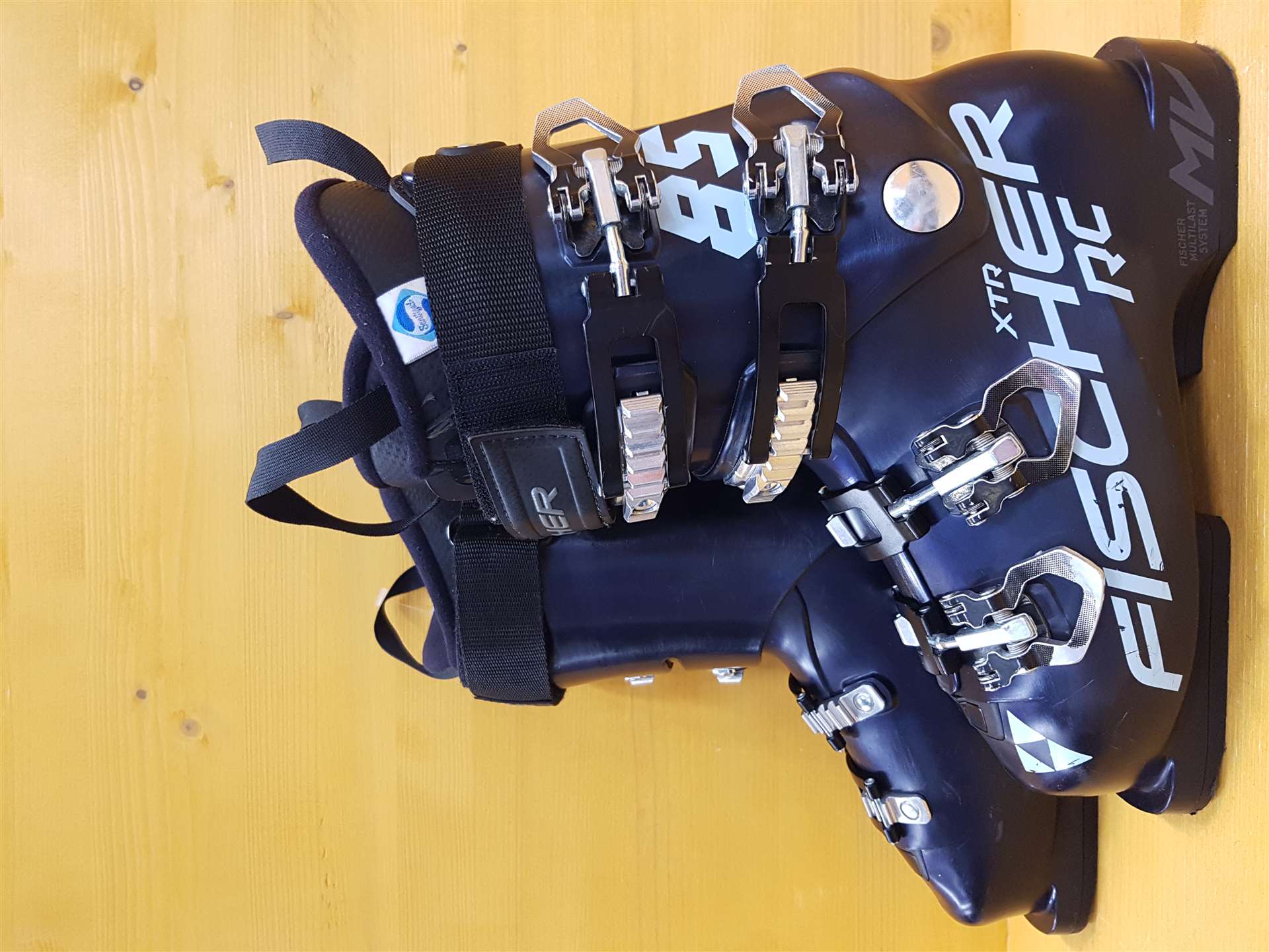 Použité lyžiarky Fischer XTR RC ONE 85 MV