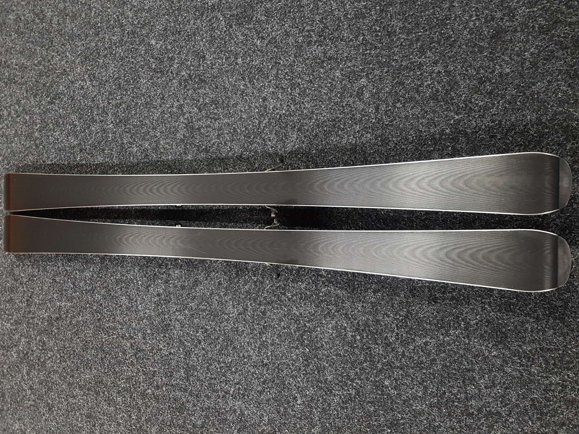 Použité lyže ELAN Explore X + viazanie Elan EL 10