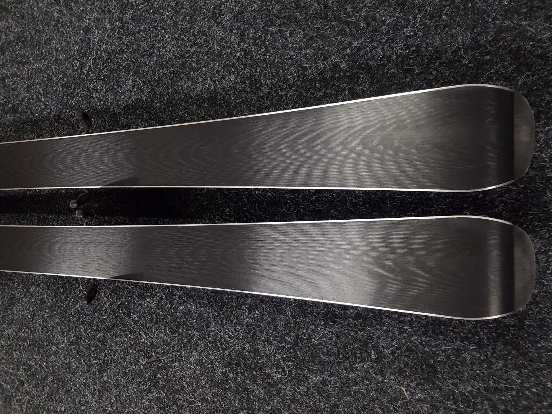 Použité lyže ELAN Explore X + viazanie Elan EL 10