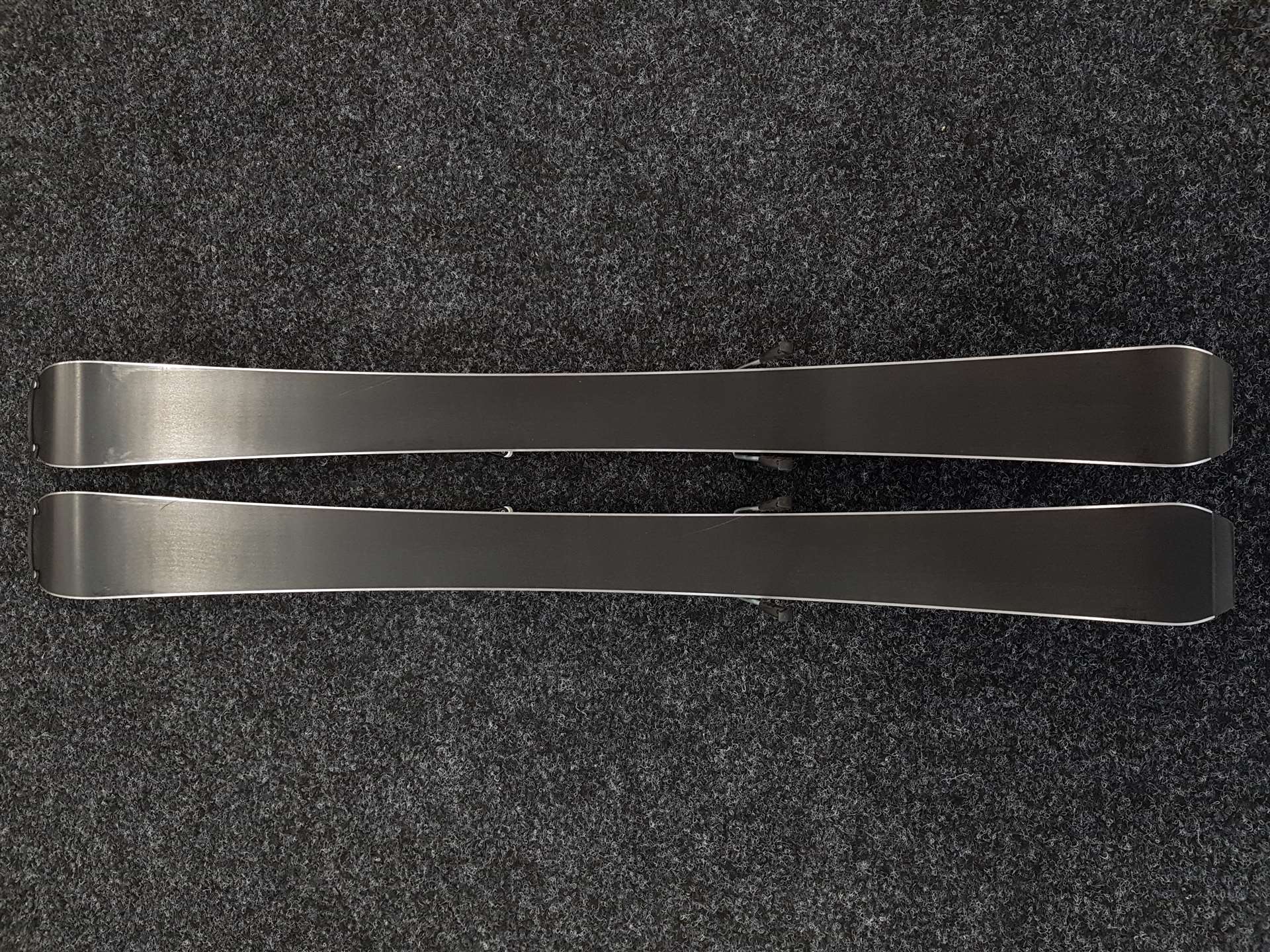 Použité lyže SPORTEN Street + viazanie Tyrolia SLR 4.5