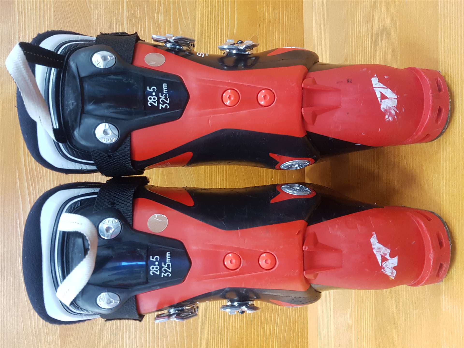 Použité lyžiarky NORDICA SPORT MACHINE 90