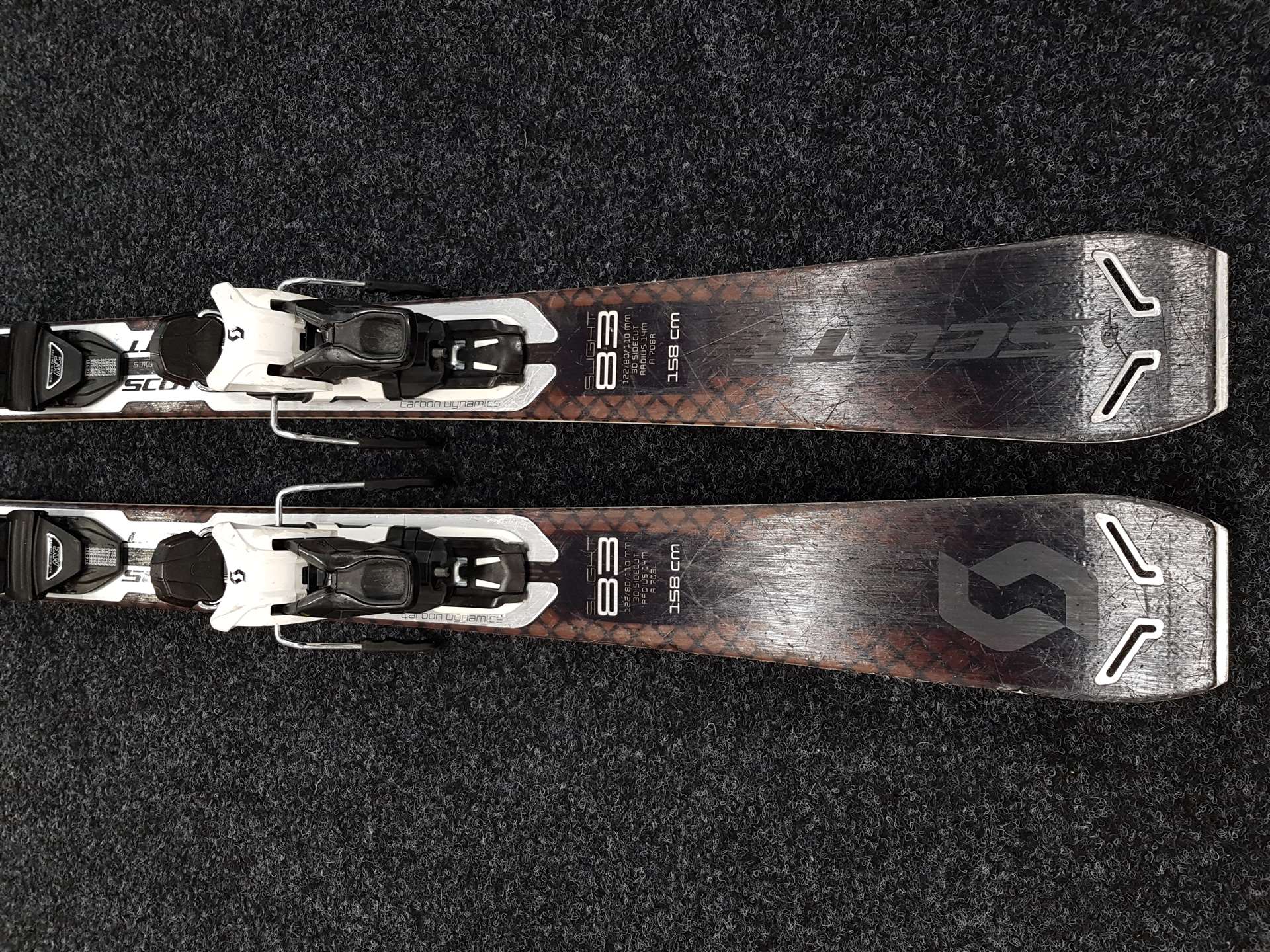 Použité lyže SCOTT Slight 83 + viazanie Scott Warden 11