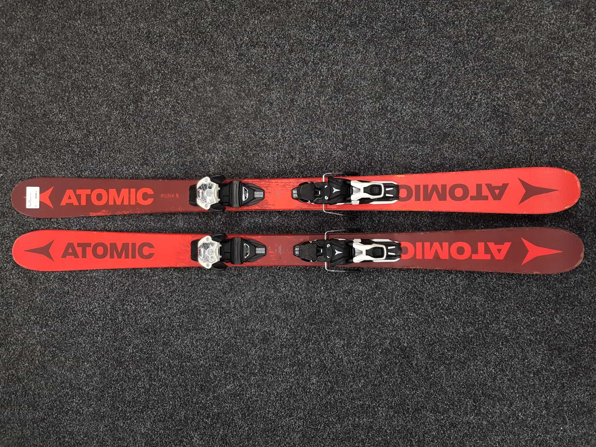 Použité freestyle lyže Atomic Punx 5