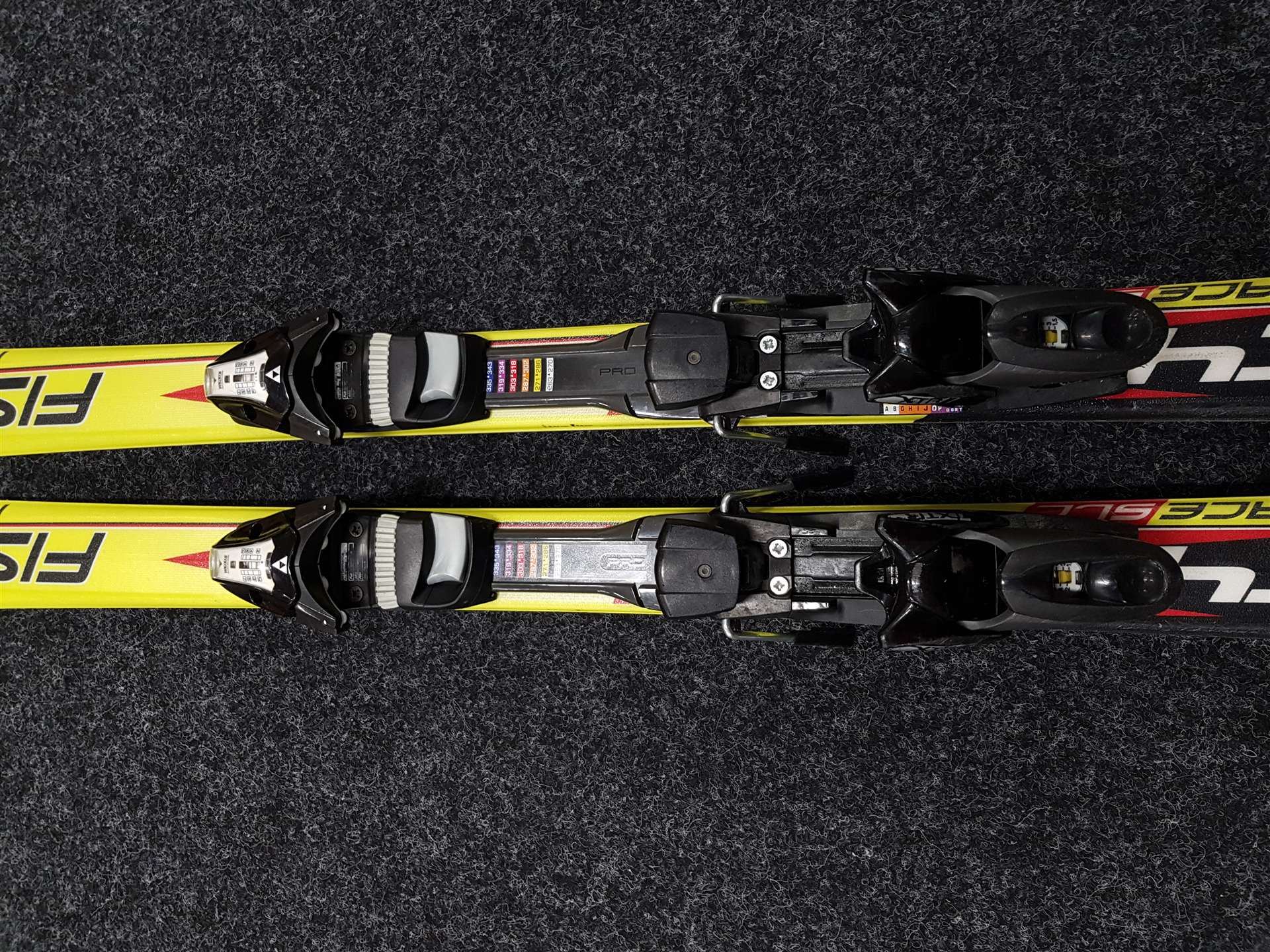 Použité lyže FISCHER RC4 + viazanie Fischer XTR 7,5