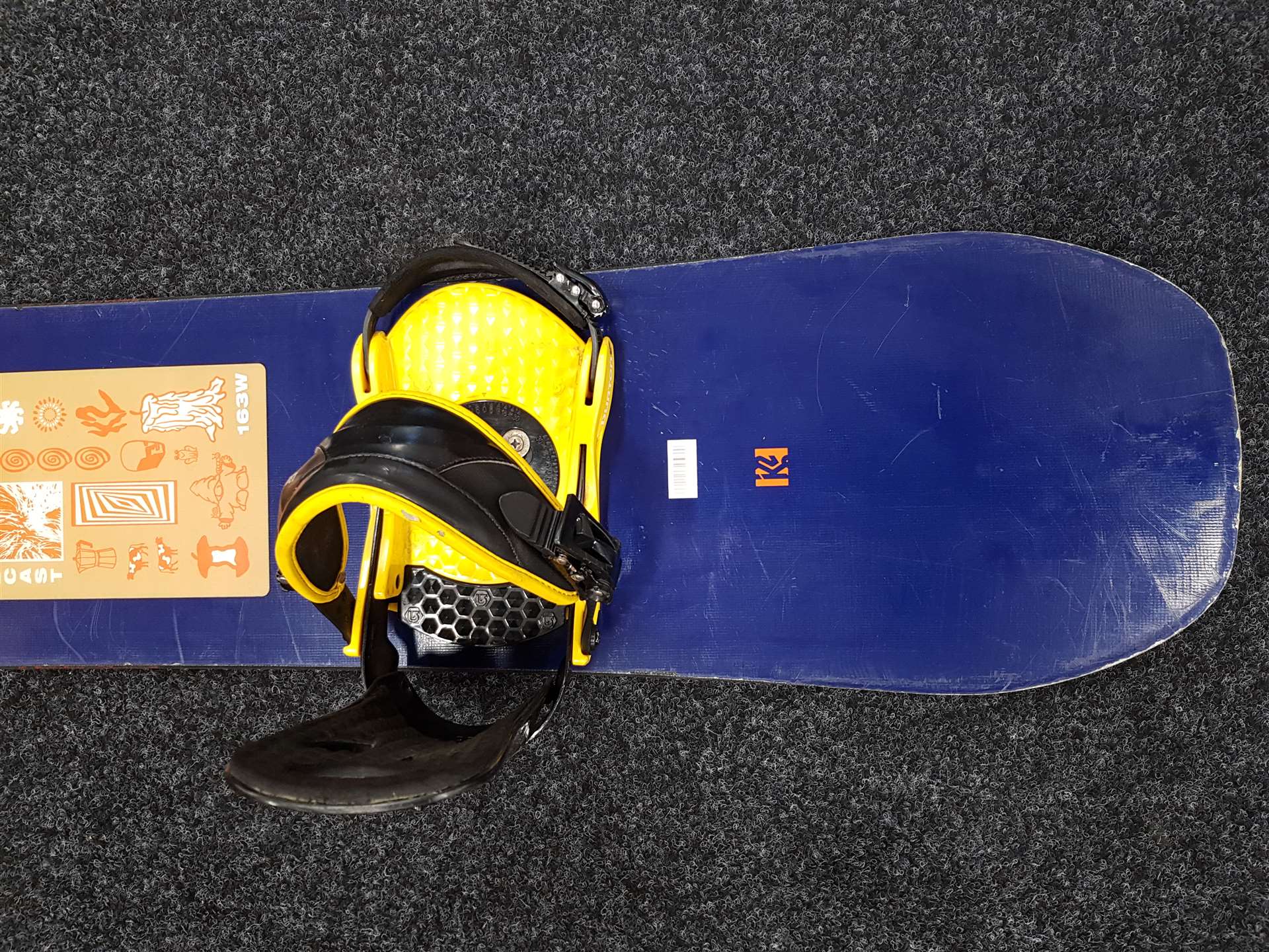 Použitý snowboard K2 Broadcast + viazanie Burton L