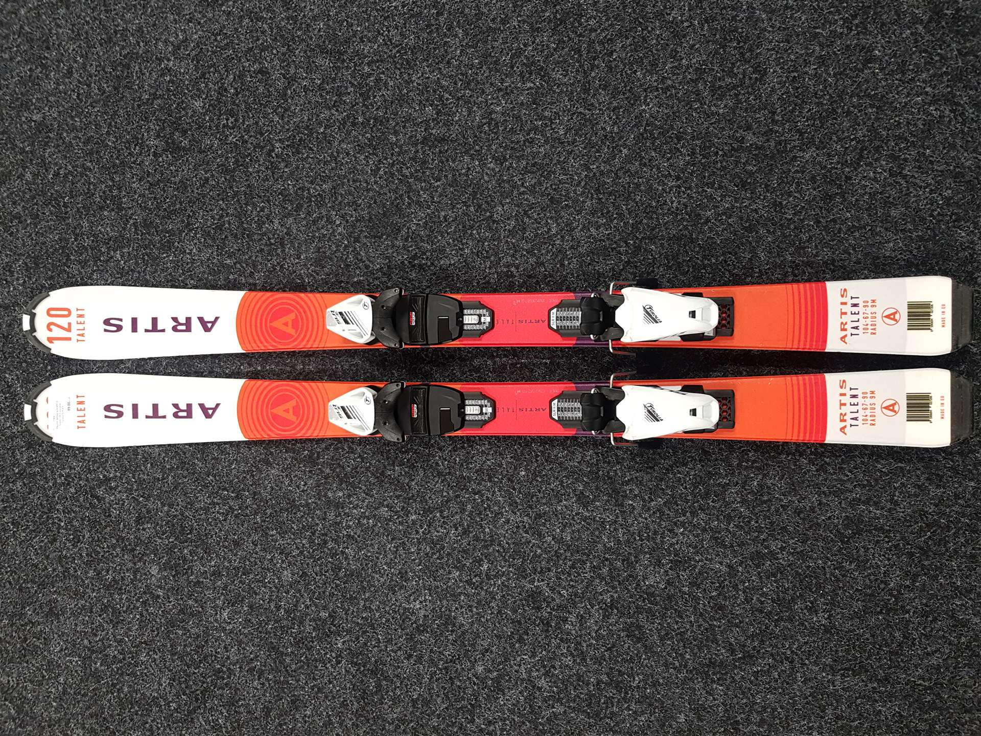 Použité detské lyže ARTIS Talent 120 + viazanie Tyrolia SLR 4,5