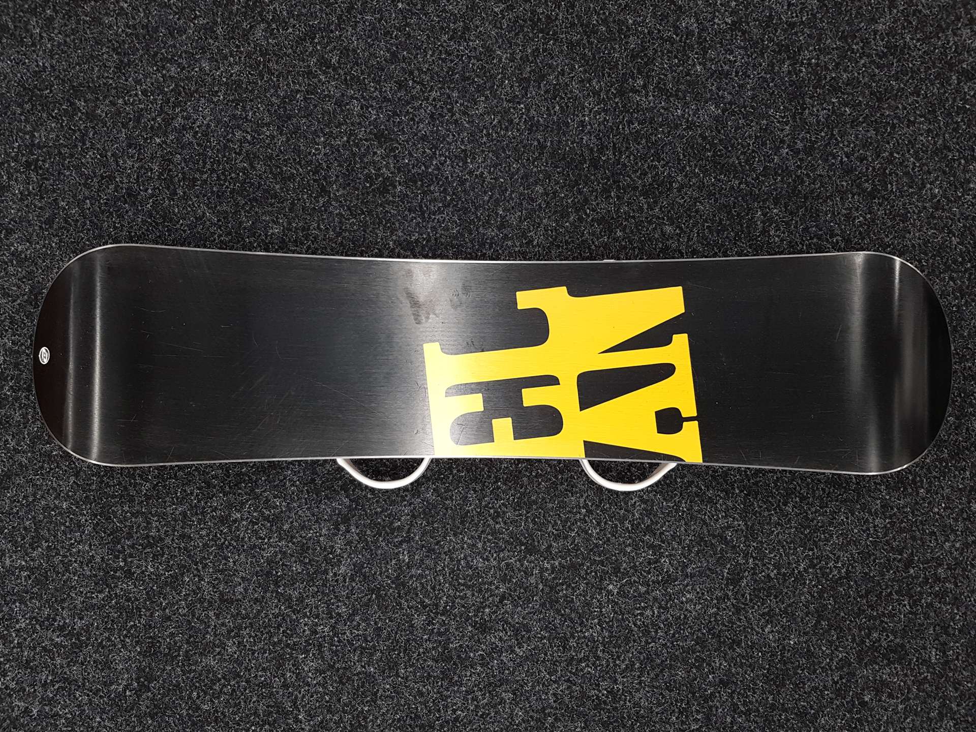 Použitý snowboard ELAN RSJ + nové viazanie Spice Snowboards veľkosť XS/S 