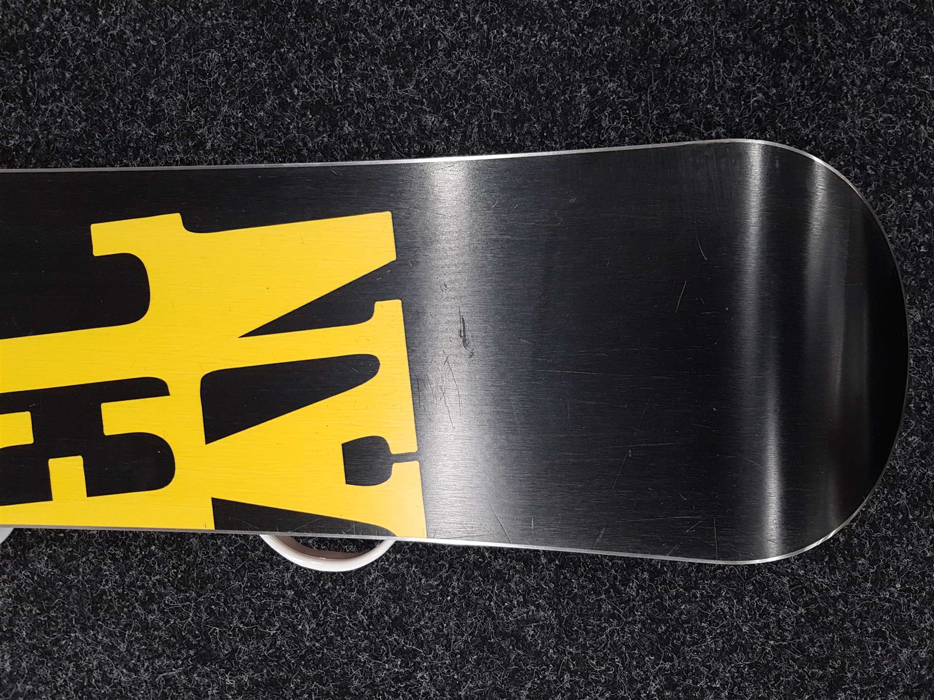 Použitý snowboard ELAN RSJ + nové viazanie Spice Snowboards veľkosť XS/S 