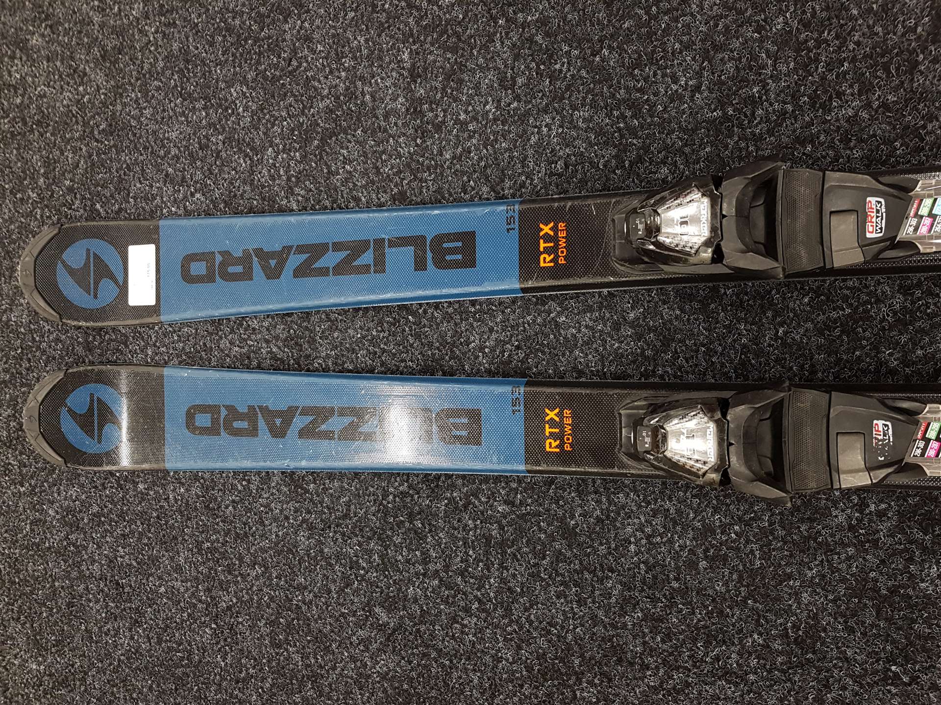 Použité lyže BLIZZARD RTX Power +  viazanie Marker 10 TLT