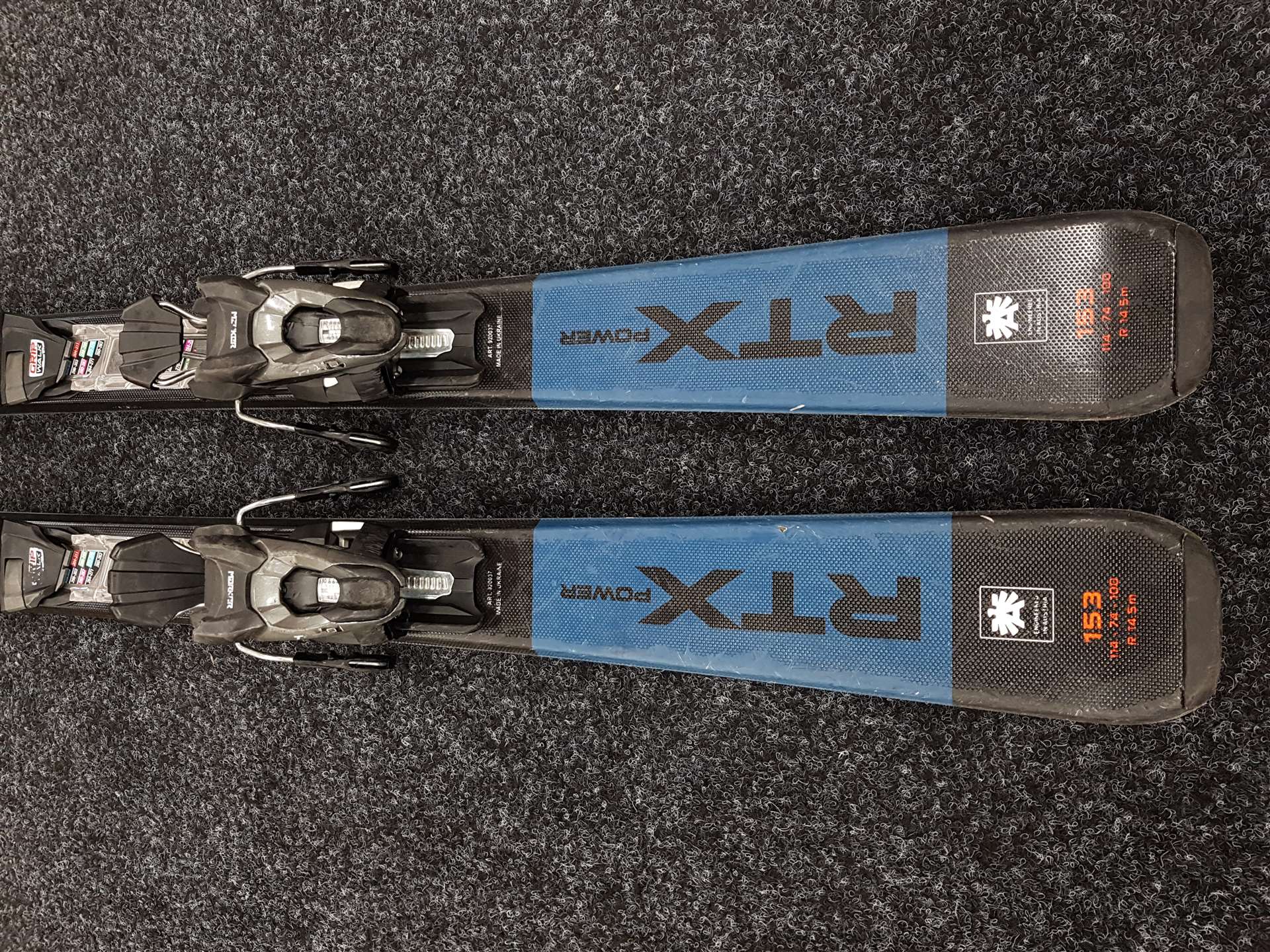Použité lyže BLIZZARD RTX Power +  viazanie Marker 10 TLT