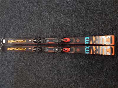 Použité lyže FISCHER The Curv DTX RC4 + viazanie Fischer RSX 12