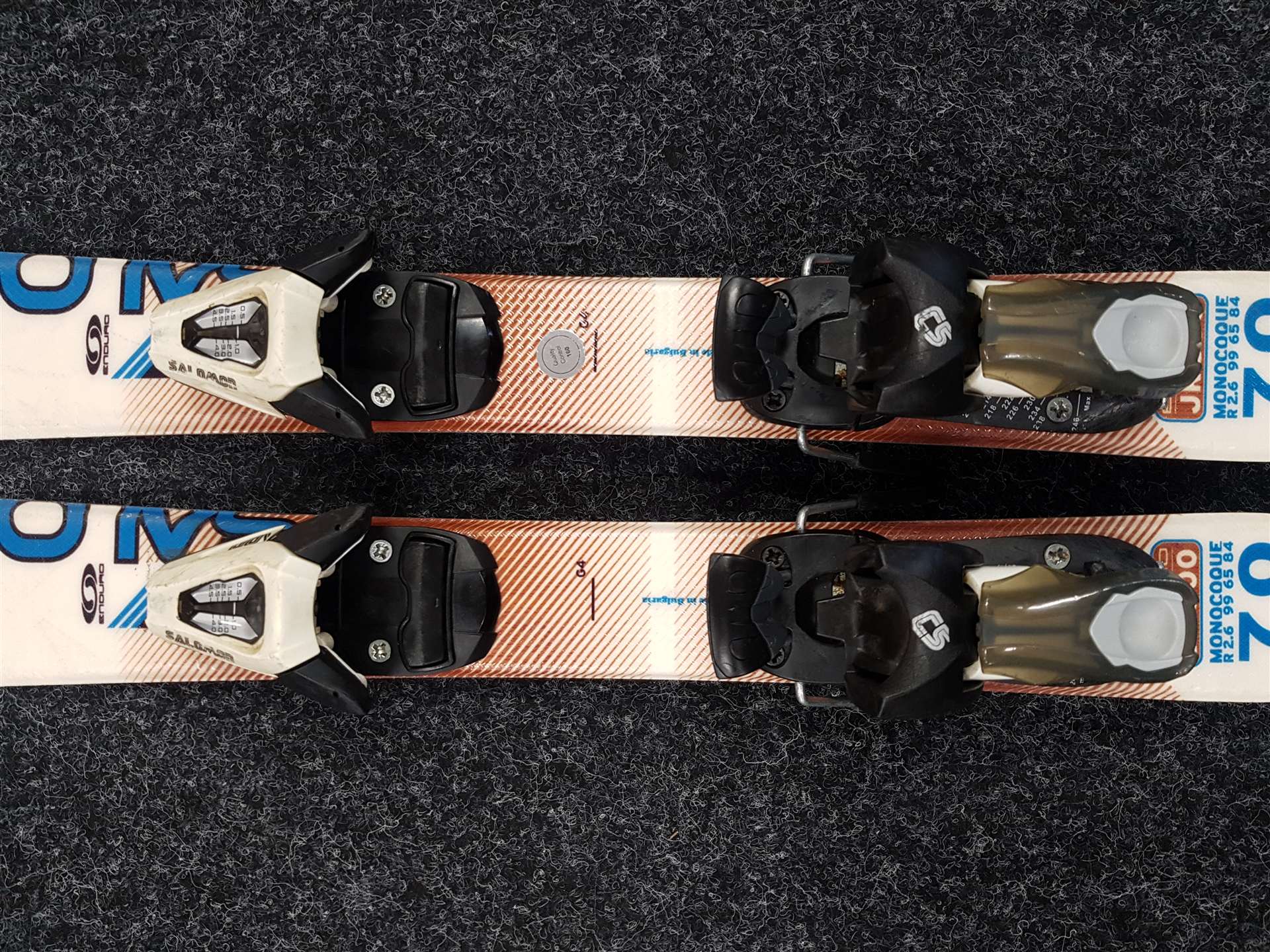 Použité detské lyže SALOMON JR800 + viazanie Salomon CS 4.5